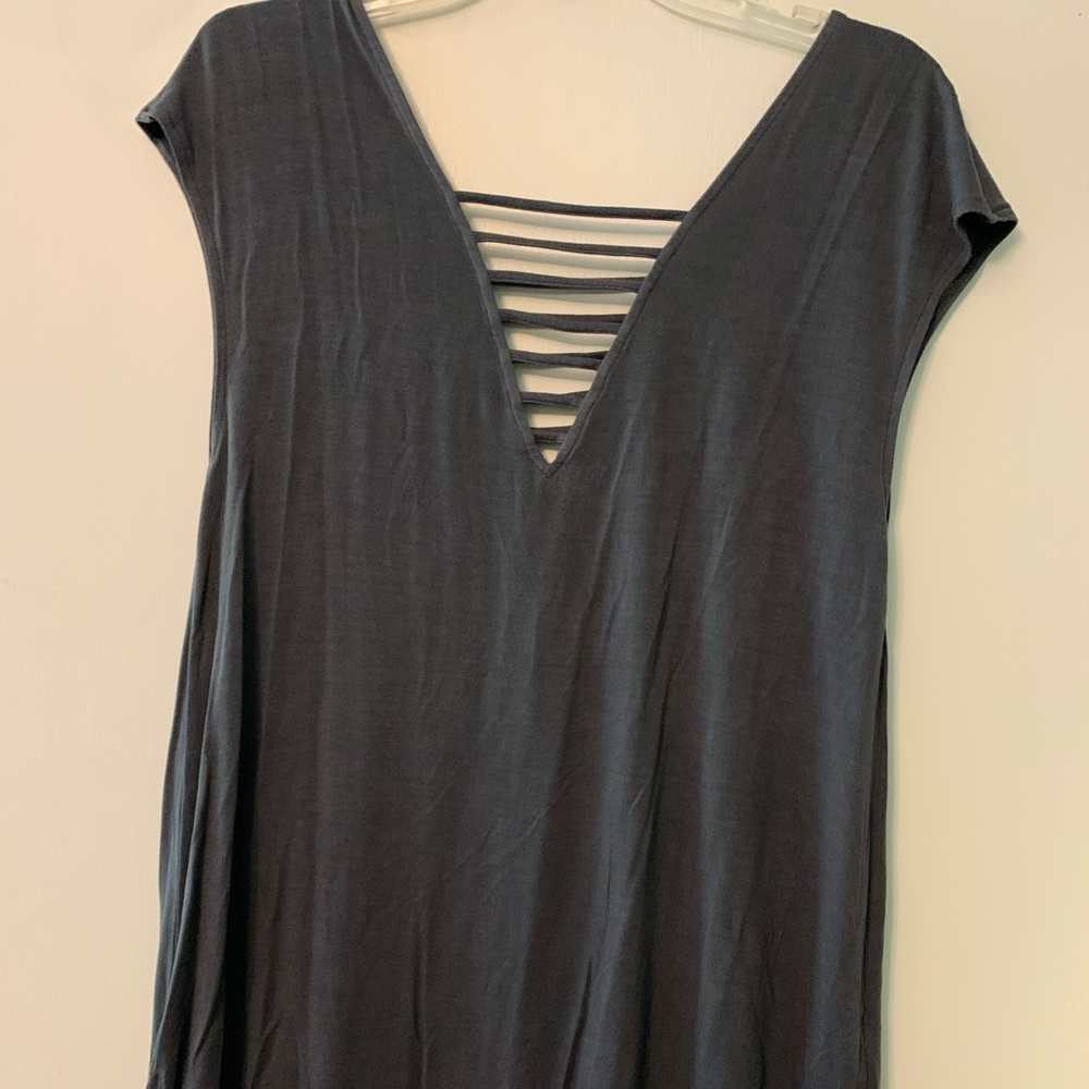 AE top with detailed front and back